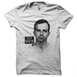 camisa blanca harveuy Lee Oswald